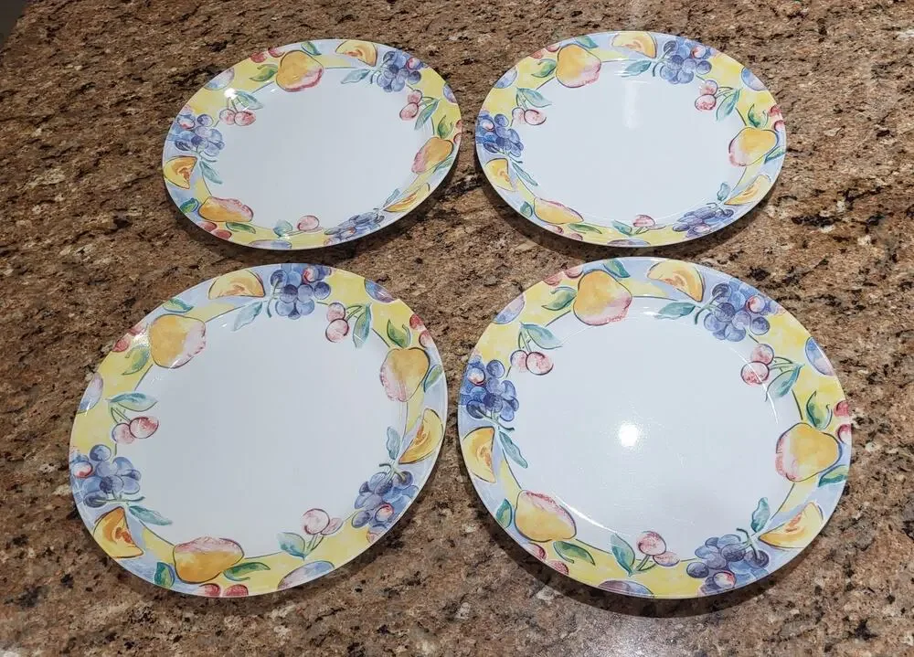 Corelle Fruit Basket Dinner Plates 10 1/4